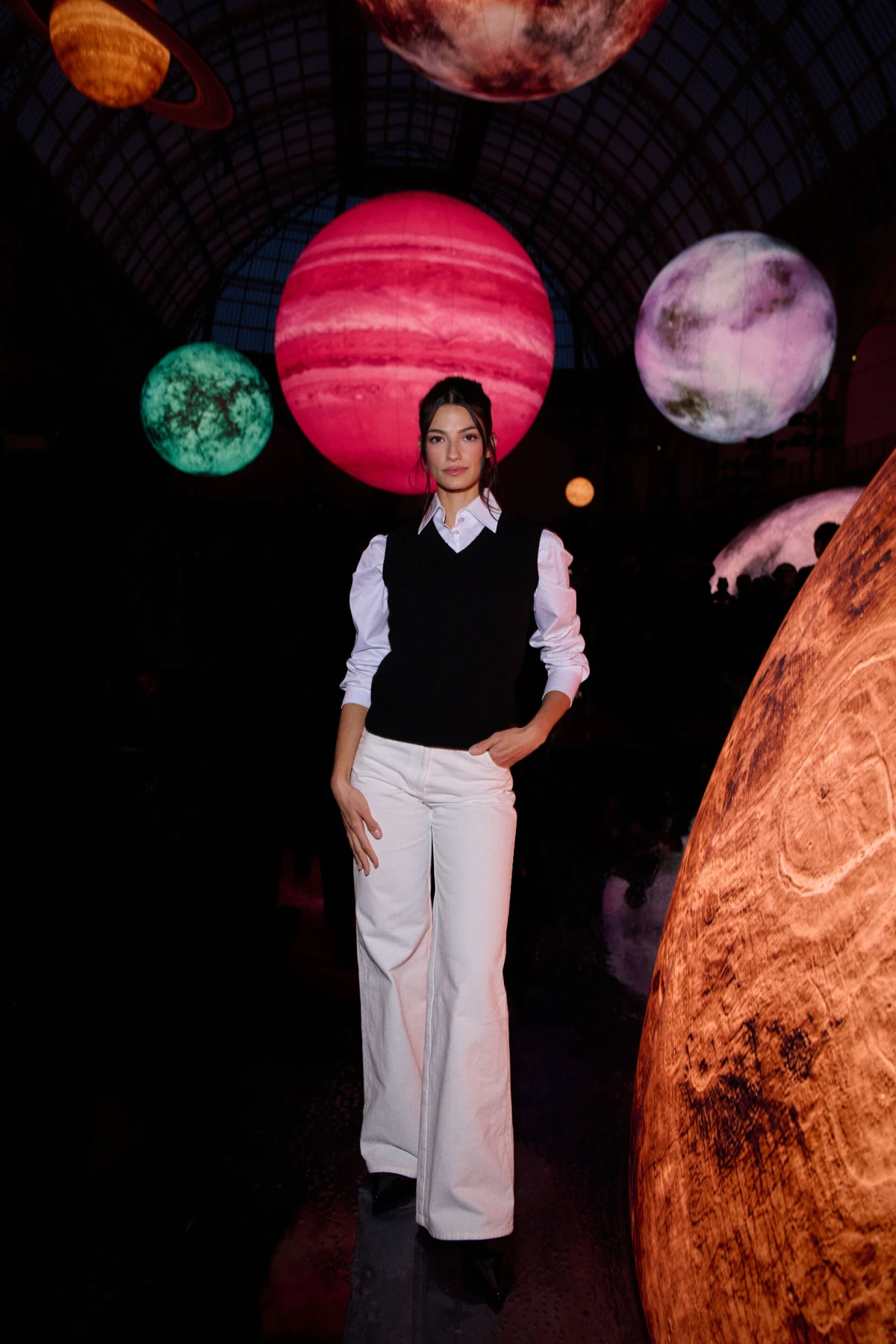 Tko je od poznatih pratio Chanel reviju iz prvog reda?