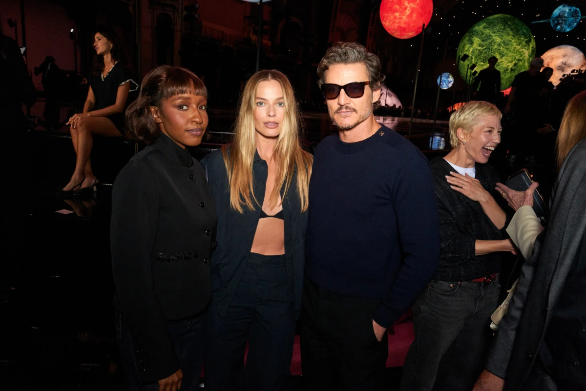 Tko je od poznatih pratio Chanel reviju iz prvog reda?