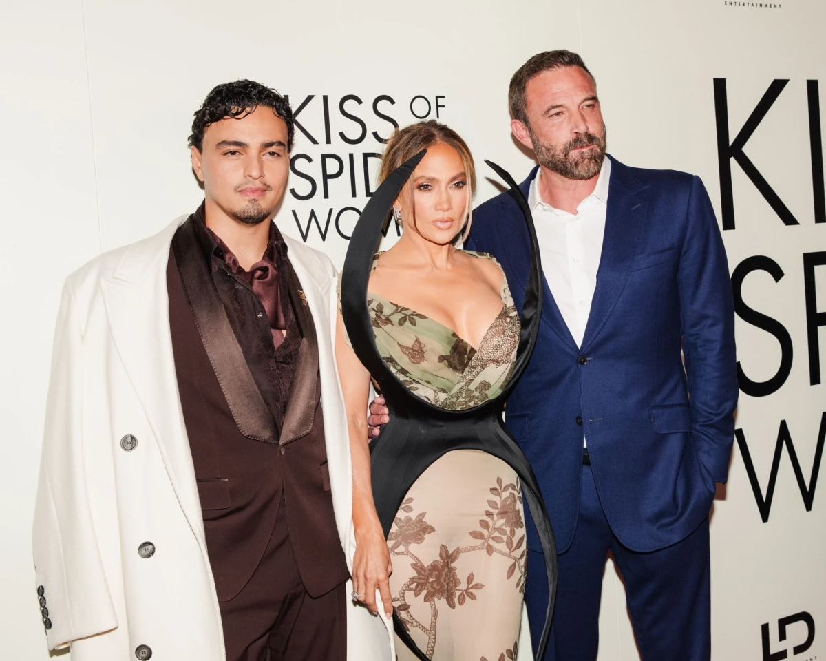 Prvi put od razvoda, Jennifer Lopez i Ben Affleck prošetali su crvenim tepihom