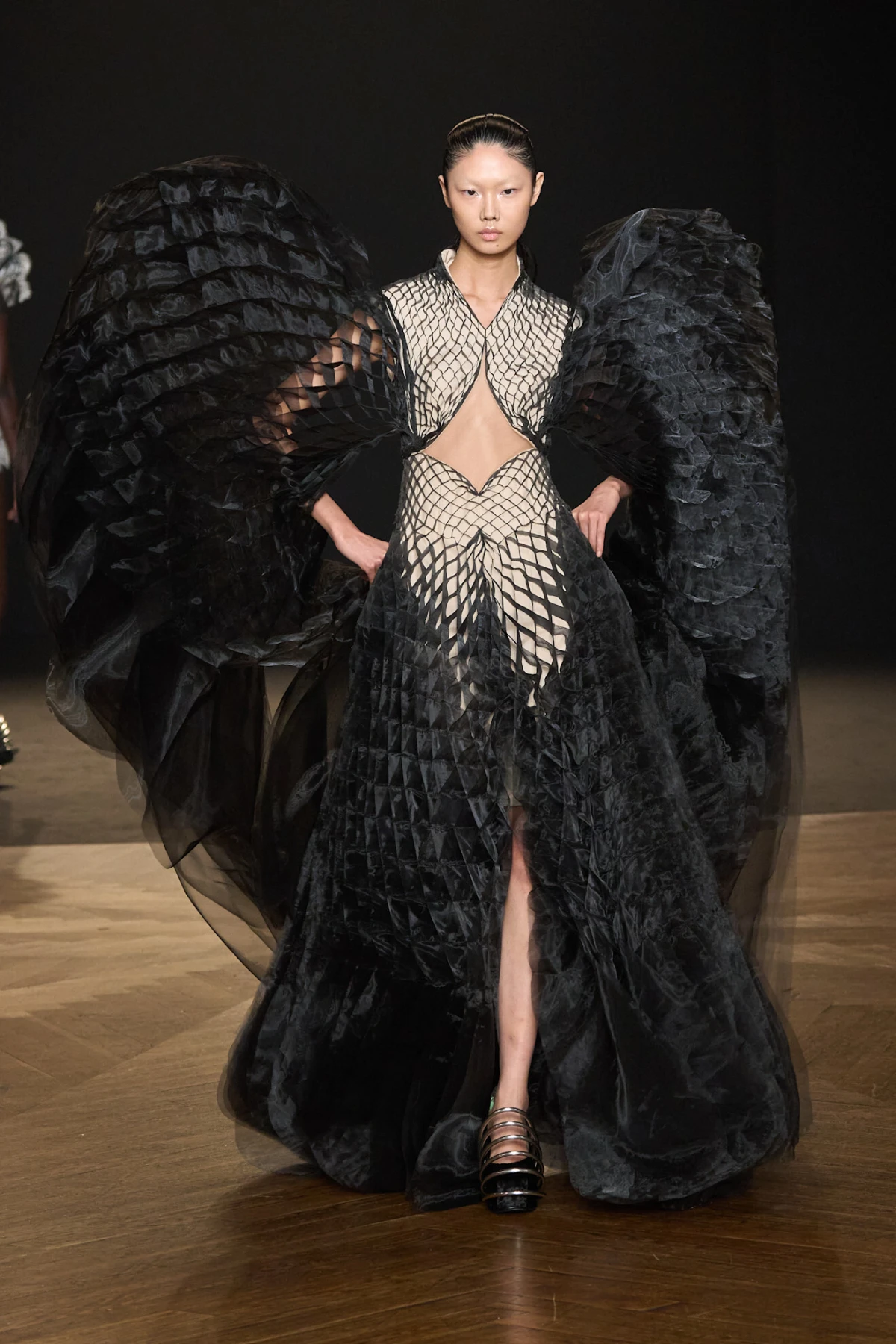 Sarah Jessica Parker zasjala u crnoj couture kreaciji