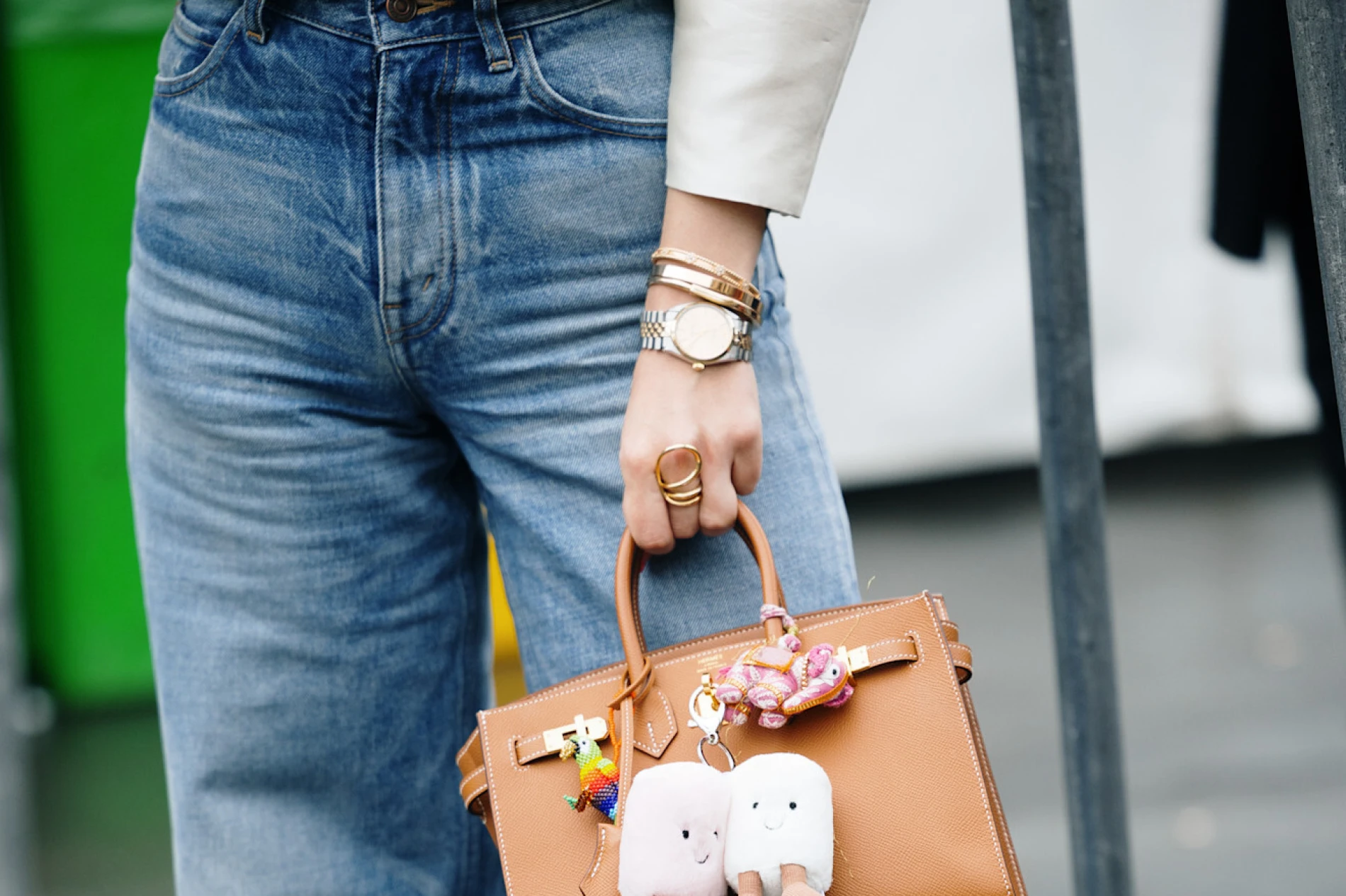 Nikada ne propuštamo traperice po nižim cijenama, a Zara ima odličnu ponudu