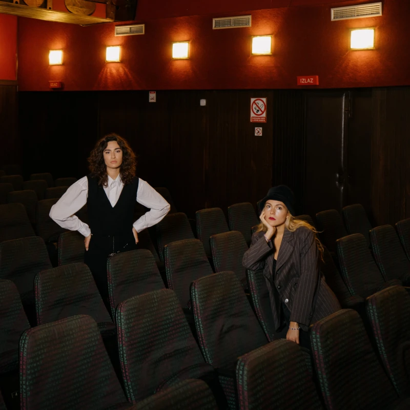 Mia Bujan i Luna Pilić: „Svaka obitelj ima svoj mali kaos, ali i toplinu koja ih veže“