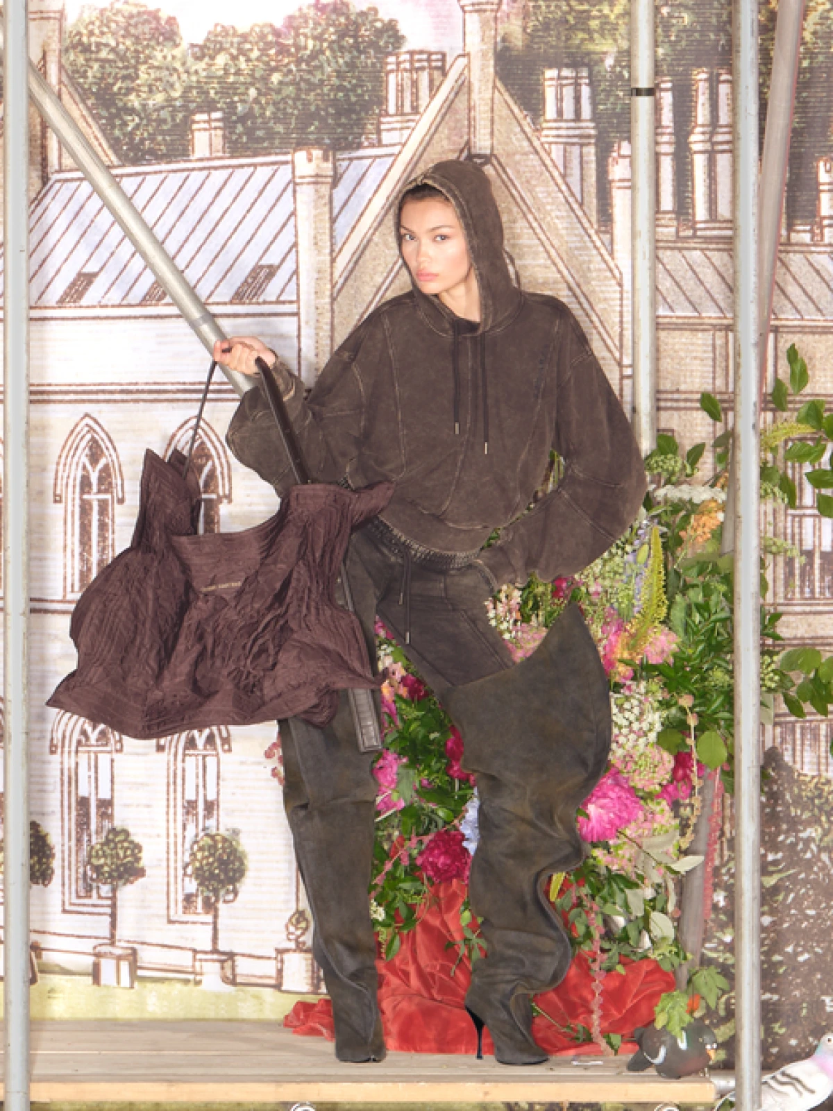 Glenn Martens za Elle: ''Sve što radim dolazi iz pronalaženja ljepote u neočekivanom''