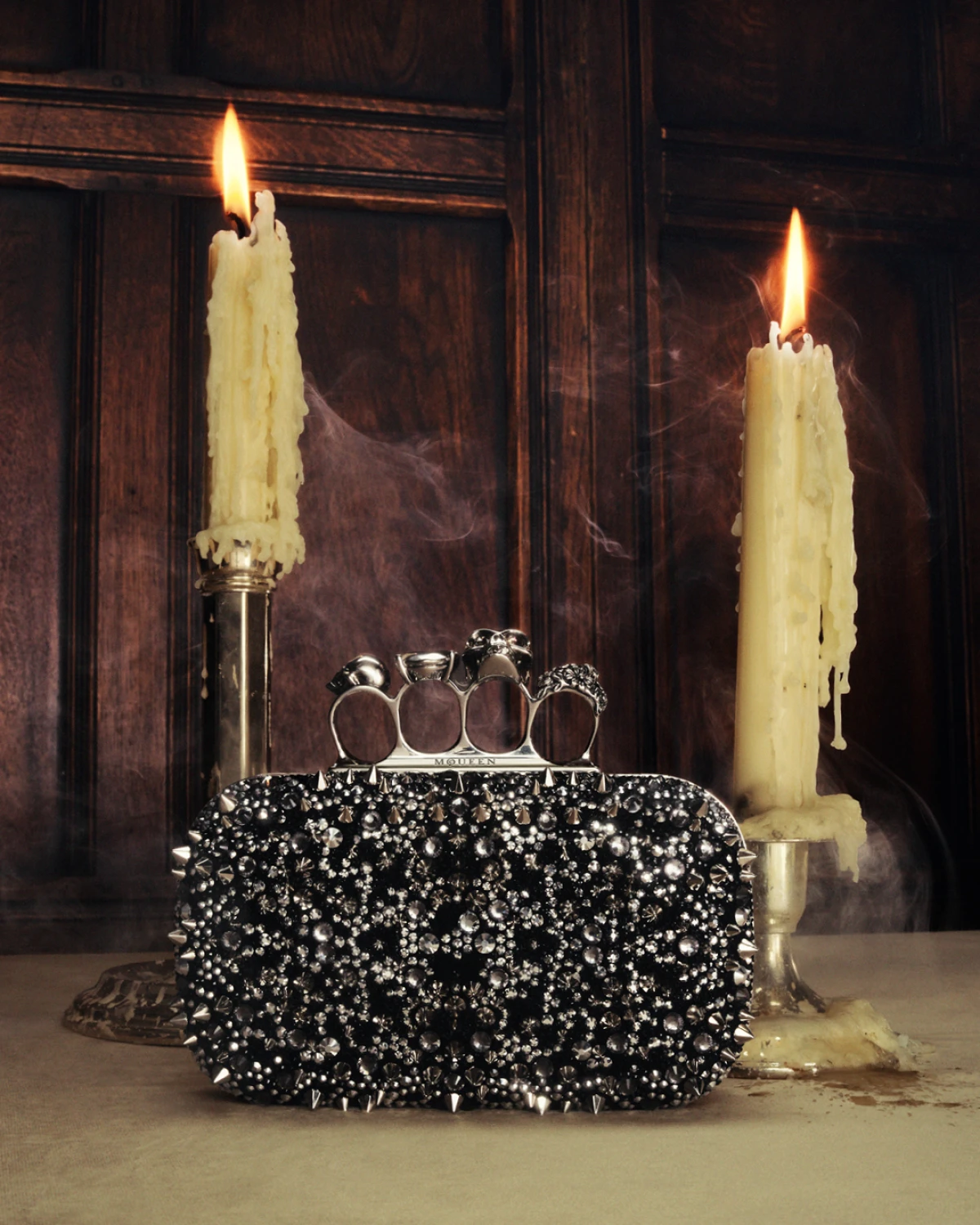 Zbog nove Alexander McQueen blagdanske kampanje jedva čekamo party sezonu