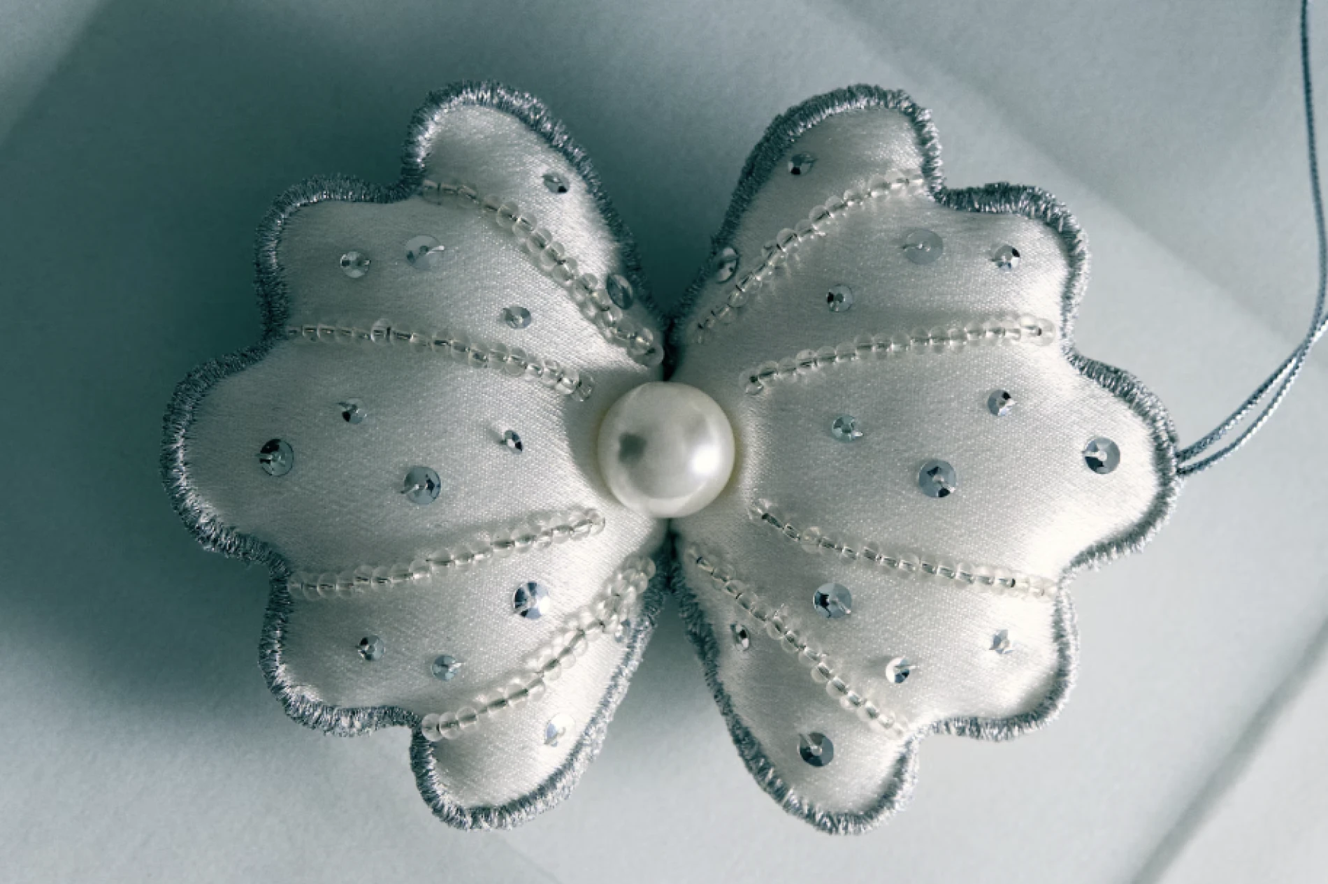 Prošiveni ukrasi za bor su hit ove godine, a ovima iz H&amp;M Homea ne možemo odoljeti