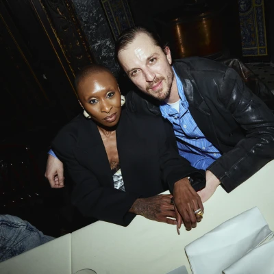 H&amp;M i Glenn Martens proslavili svoju suradnju uz neočekivanu kućnu zabavu