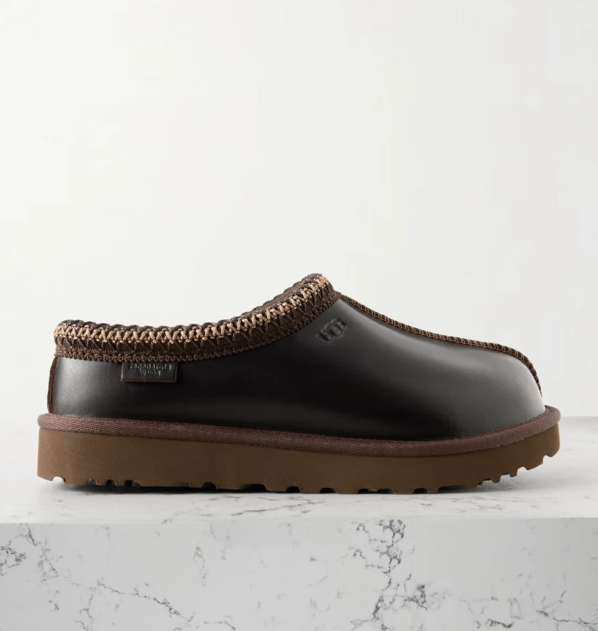 Ako ste ljubitelji UGG obuće, ovo morate dodati svojoj kolekciji: Kiša im ne može ništa