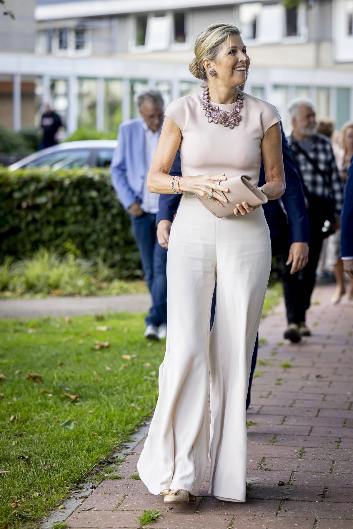 Outfiti princeza i kraljica naša su modna inspiracija za Elle Style Awards