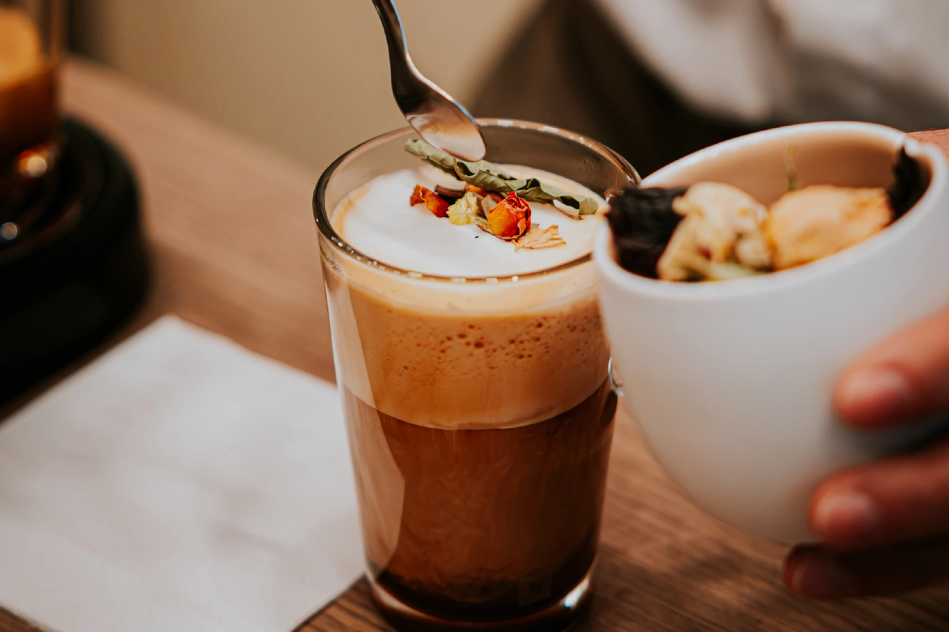 Nespresso predstavio odličnu blagdansku kolekciju „Magic in the Making“