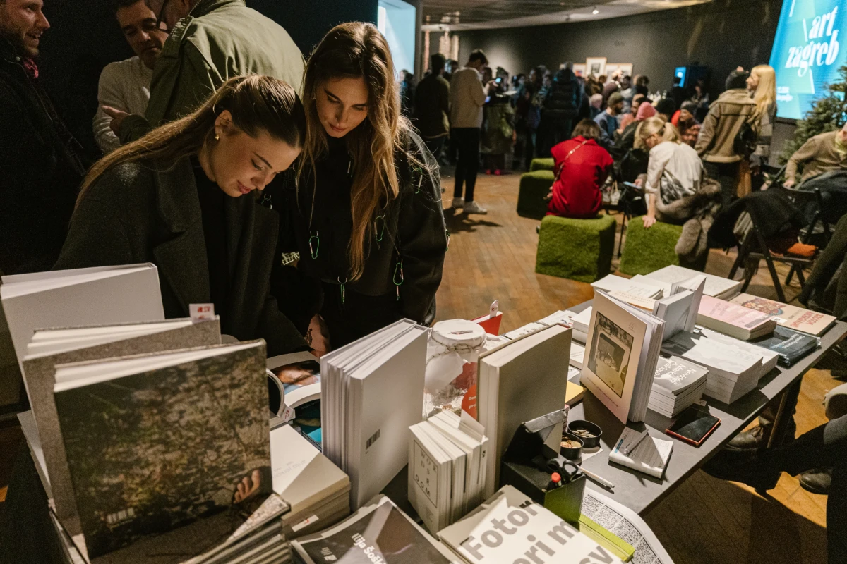 Što možemo vidjeti na sajmu suvremene umjetnosti u srcu Zagreba?