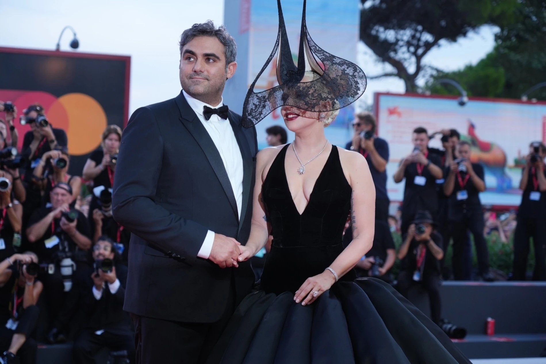 Lady Gaga i Michael Polansky otkrili kako bi se mogli vjenčati vrlo brzo!