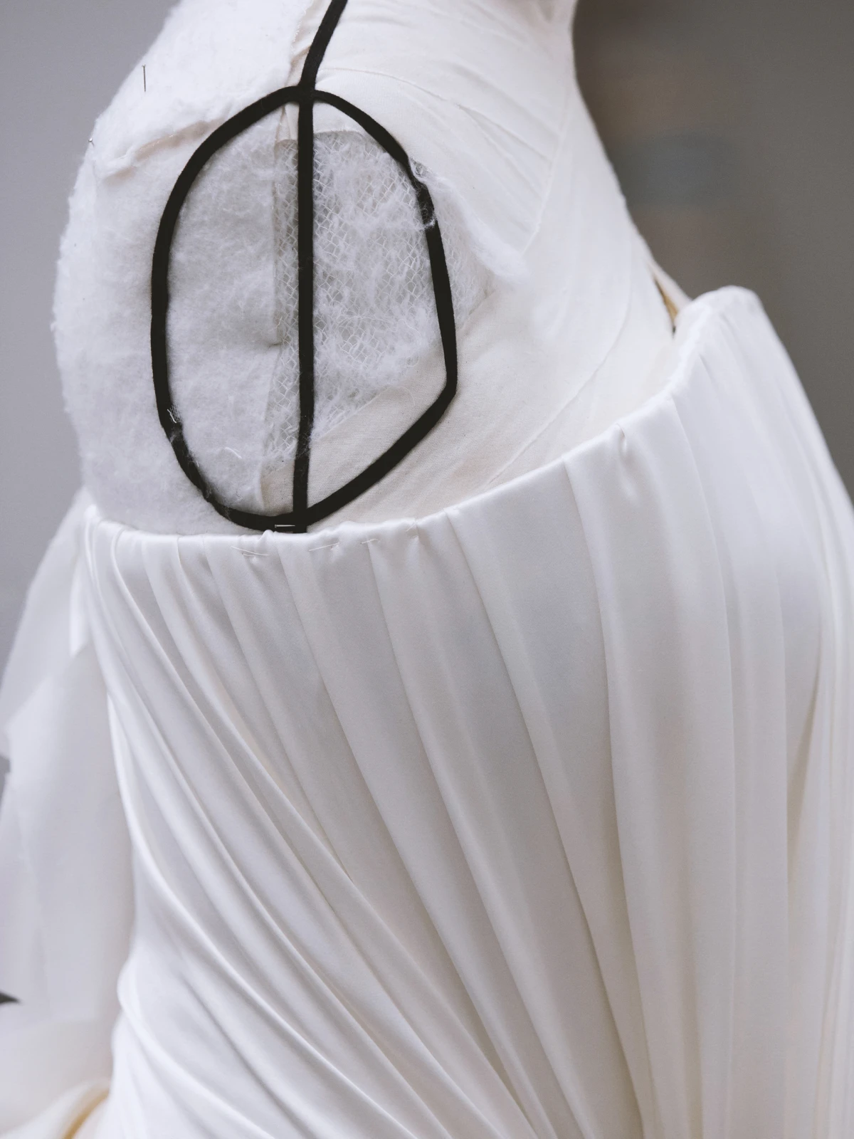 Kako je nastala odlična Dior haljina koju je nosila Jennifer Lawrence?