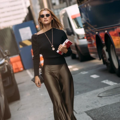 Čokoladno smeđa kombinacija koju obožavaju domaće trendi djevojke, a mi je rado kopiramo