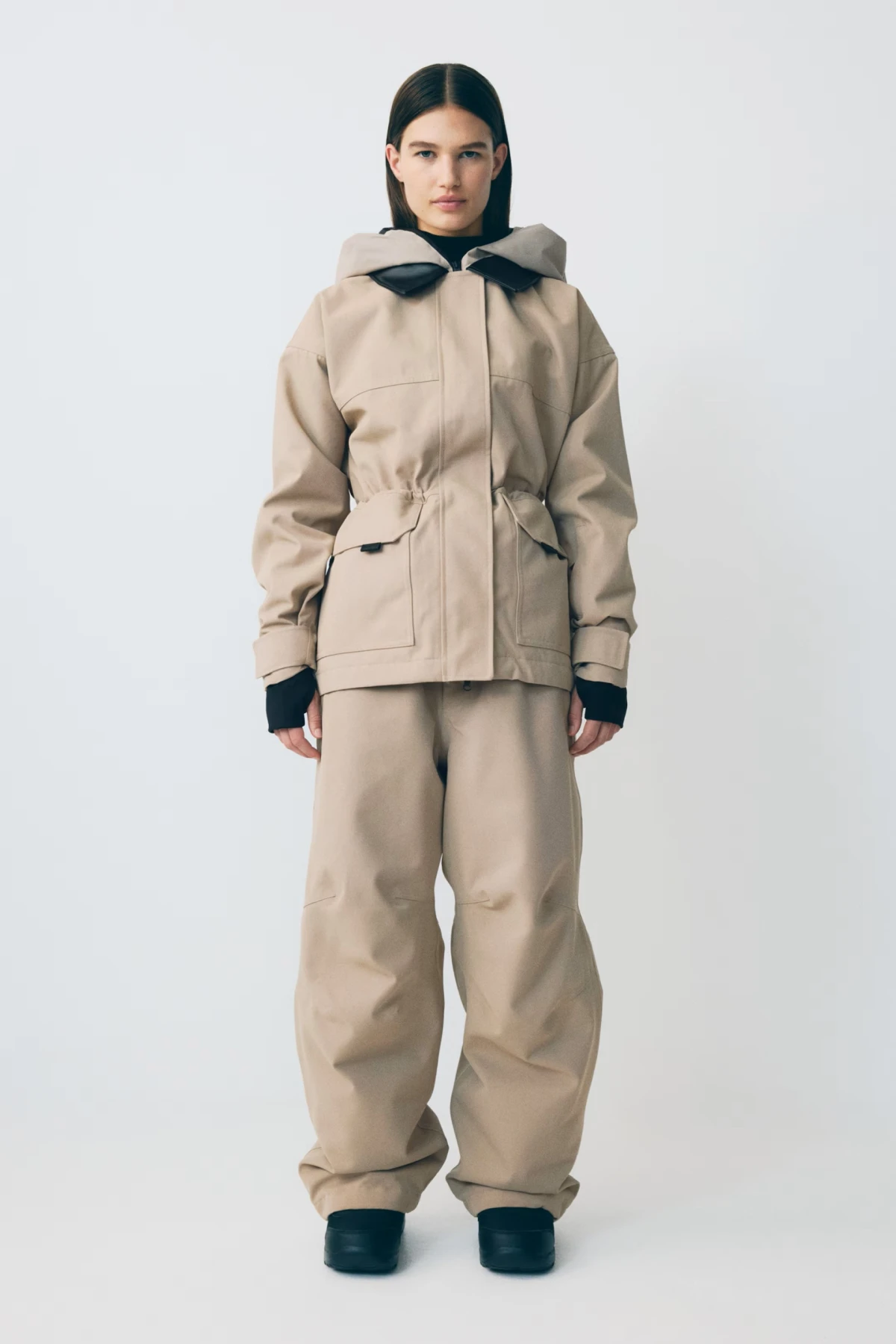 High street trgovine prepune su skijaških odijela koja izgledaju jako luksuzno