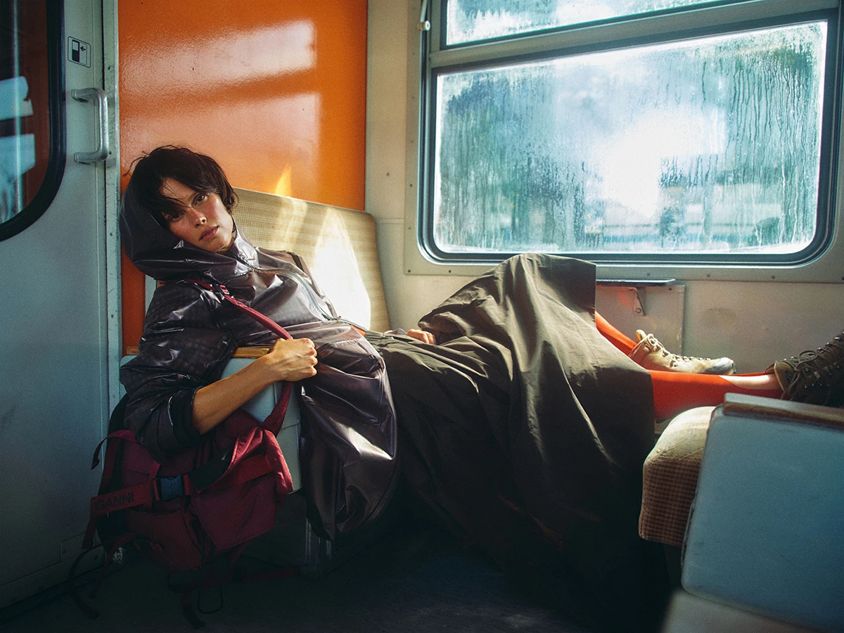 Elle editorijal: Off track, on trend