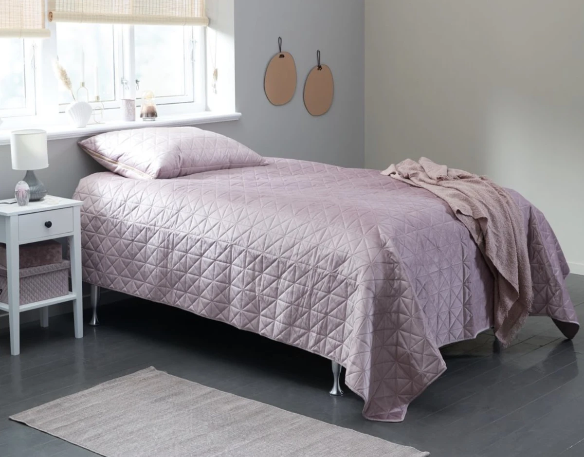 Black Friday groznica stigla je i u JYSK - a mi smo izdvojili najbolje komade koje vrijedi uloviti!