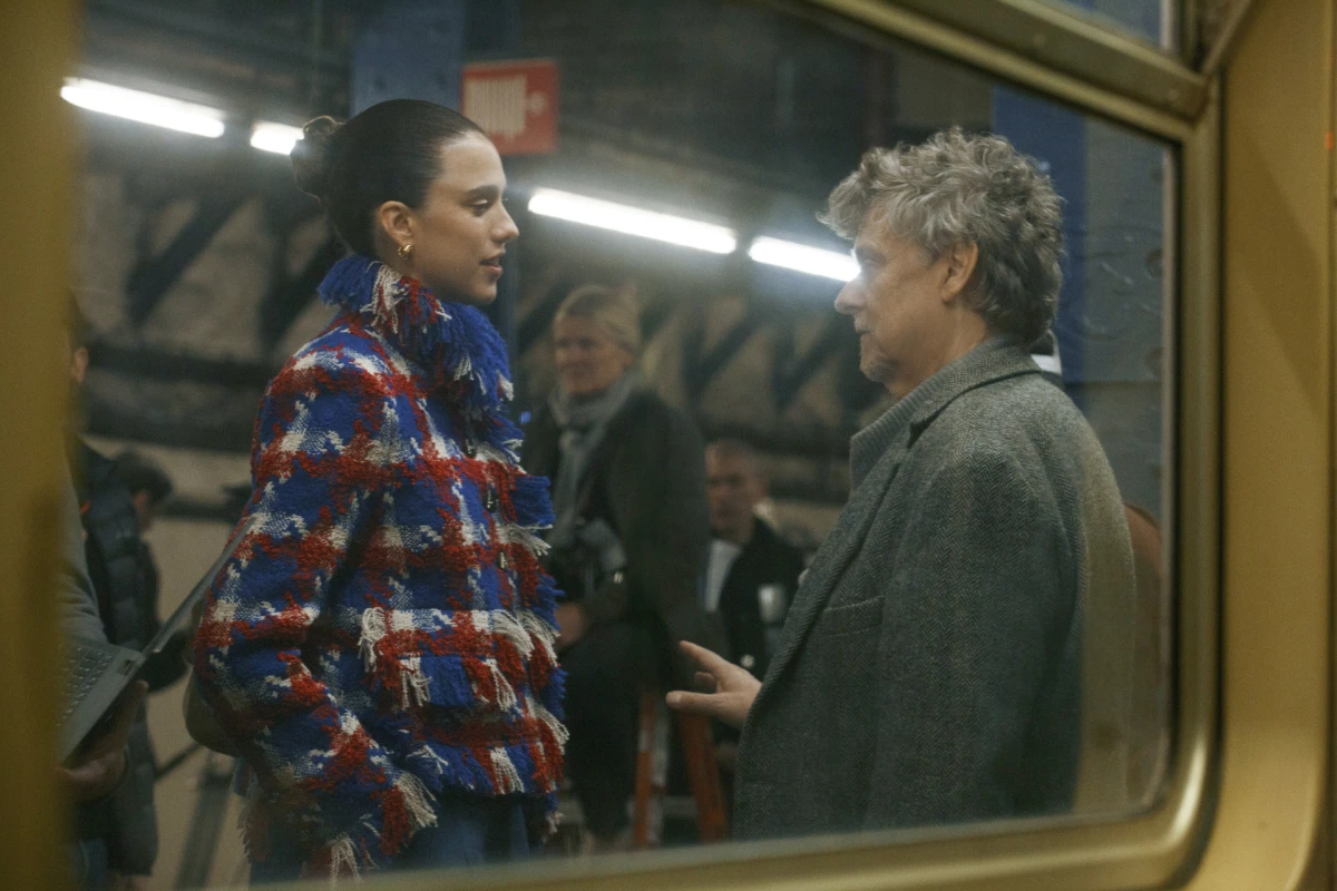 Najava za prvu Chanel Metiers d’Art kolekciju Matthieua Blazyja izgleda senzacionalno