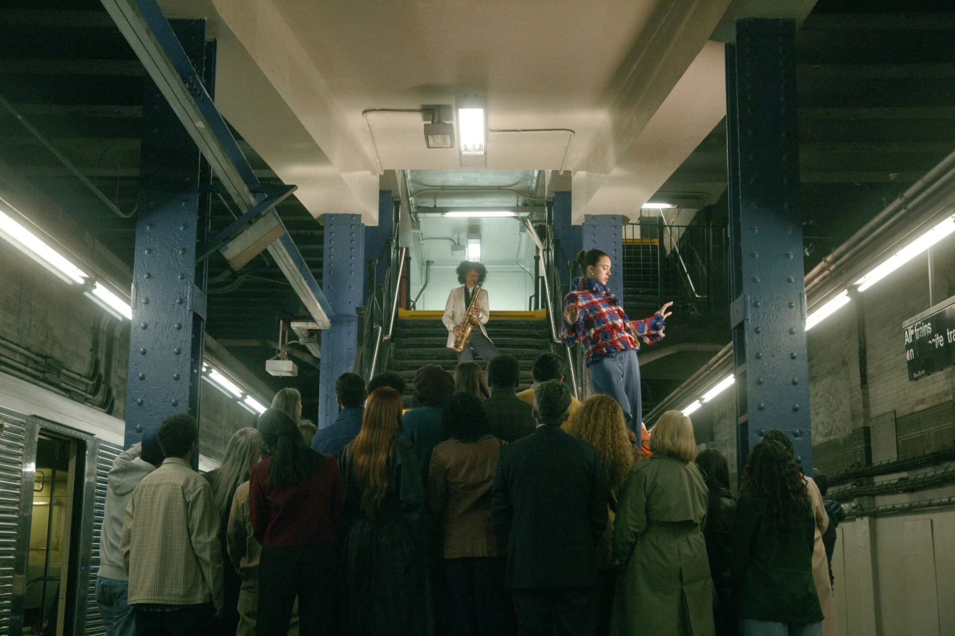 Najava za prvu Chanel Metiers d’Art kolekciju Matthieua Blazyja izgleda senzacionalno