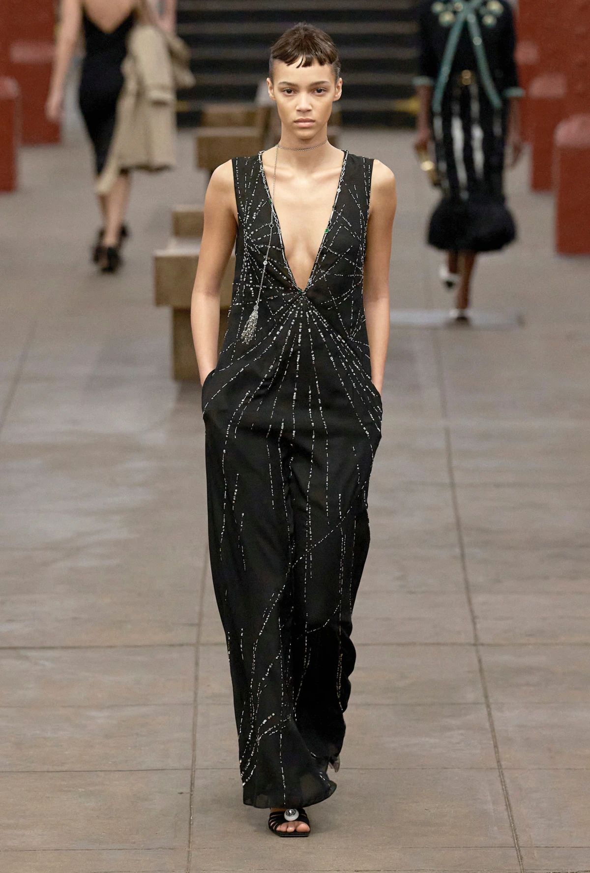 Matthieu Blazy je u njujorškom metrou prikazao još jednu uspješnu kolekciju za Chanel