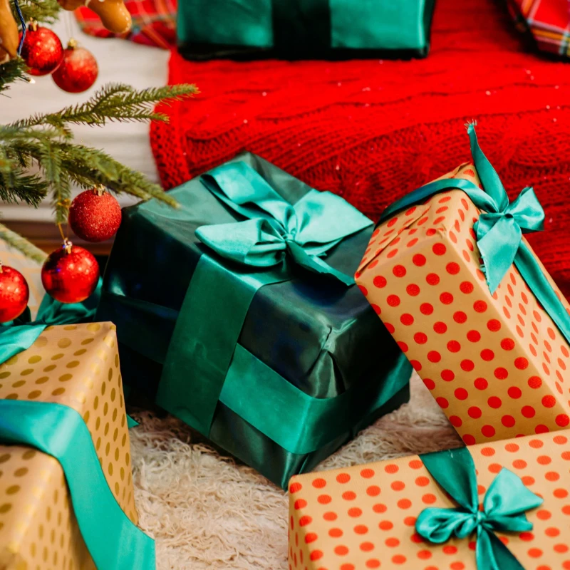 Top 9 trikova za pametnu kupnju božićnih poklona