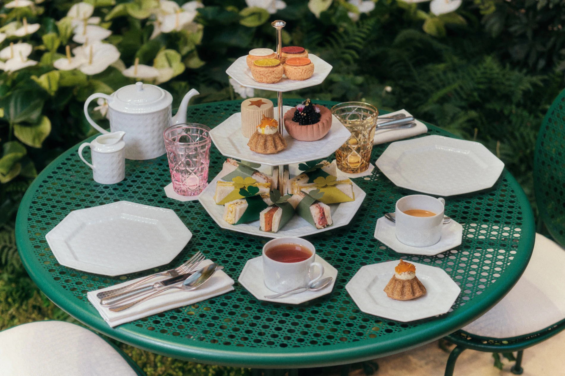 Blagdansko gastro iskustvo: Dior je u srcu Pariza predstavio jedinstveni popodnevni čaj