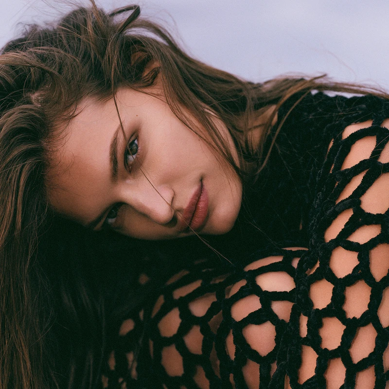 Cover girl: Sve o Faretti, zvijezdi naslovnice zimskog izdanja Ellea