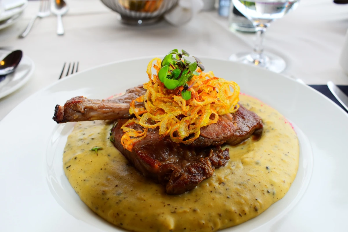 Doček Nove godine prema najnovijim gastronomskim trendovima nadomak Zagreba