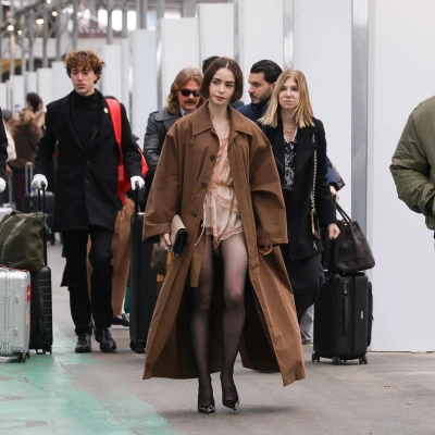 No&scaron;enje pidžame tijekom sezone zabava odobrava i Emily u Parizu