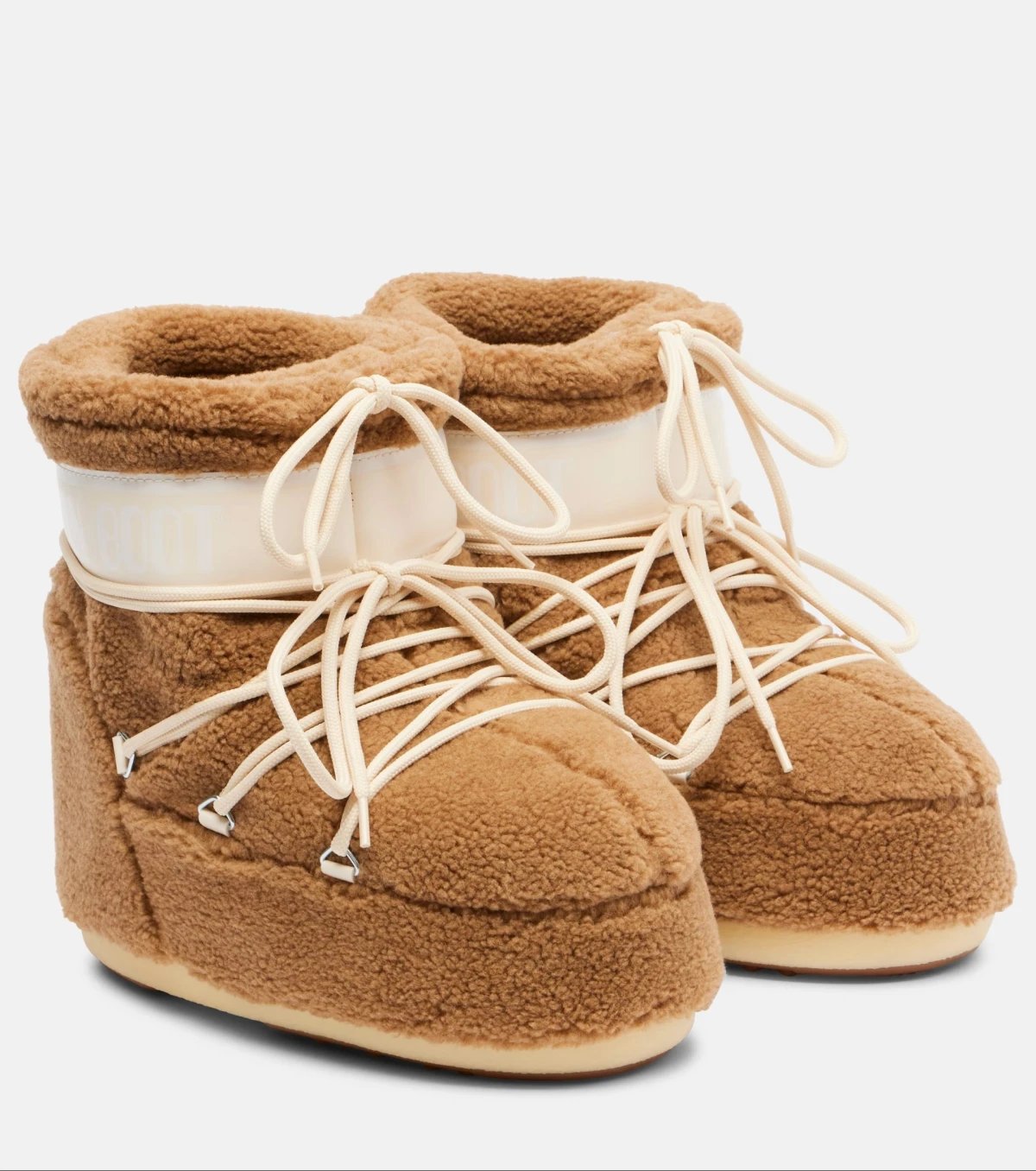 7 poklona za Božić s kojima ne možete pogrije&scaron;iti ako kupujete za trendy djevojke