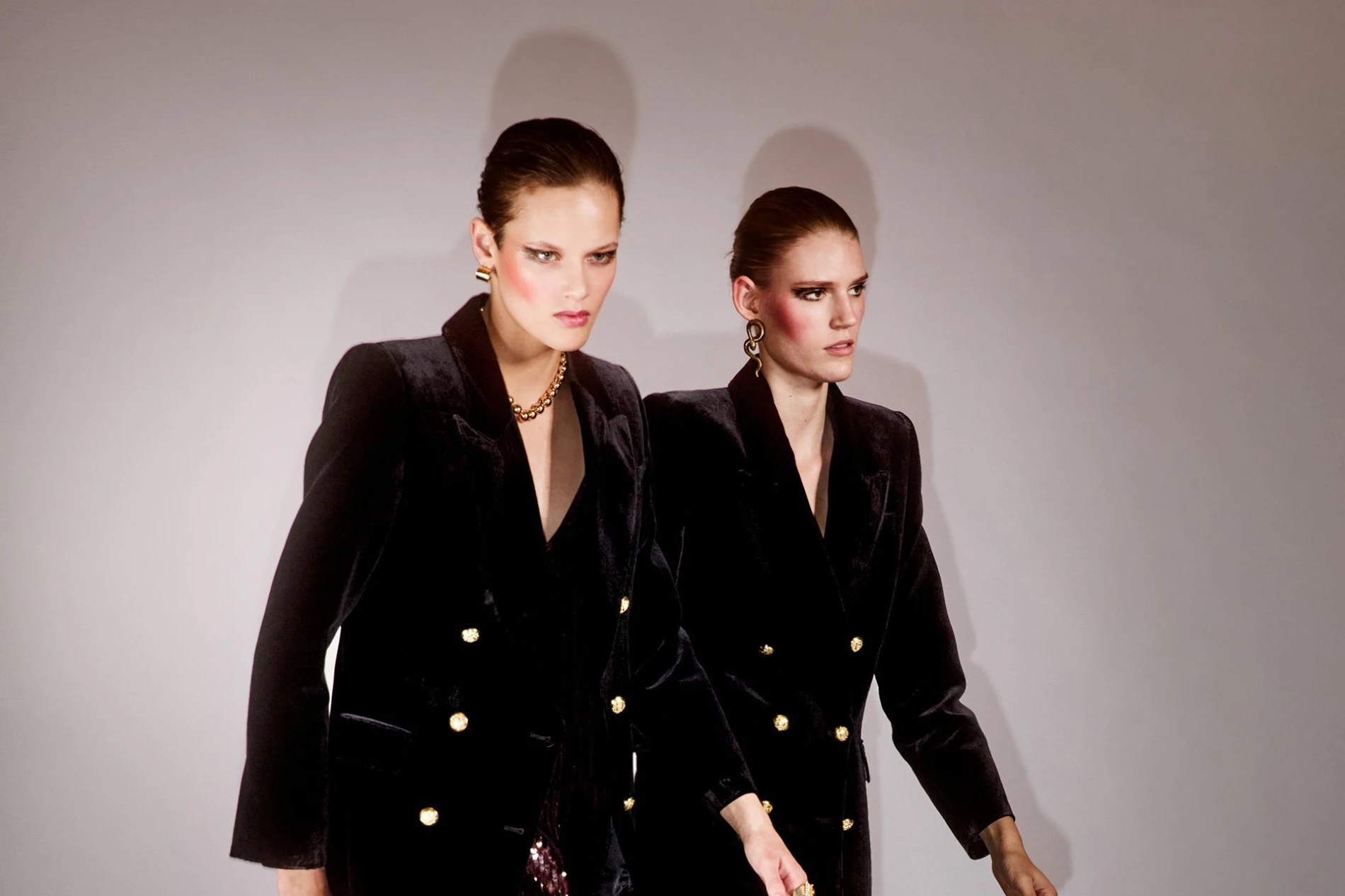 13 komada iz nove Zara kolekcije koje nosimo na Badnjak u grad