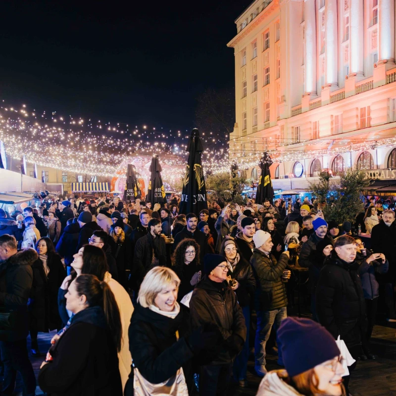 Badnjak u znaku pjenu&scaron;ca, glazbe i hedonizma na Oleander terasi