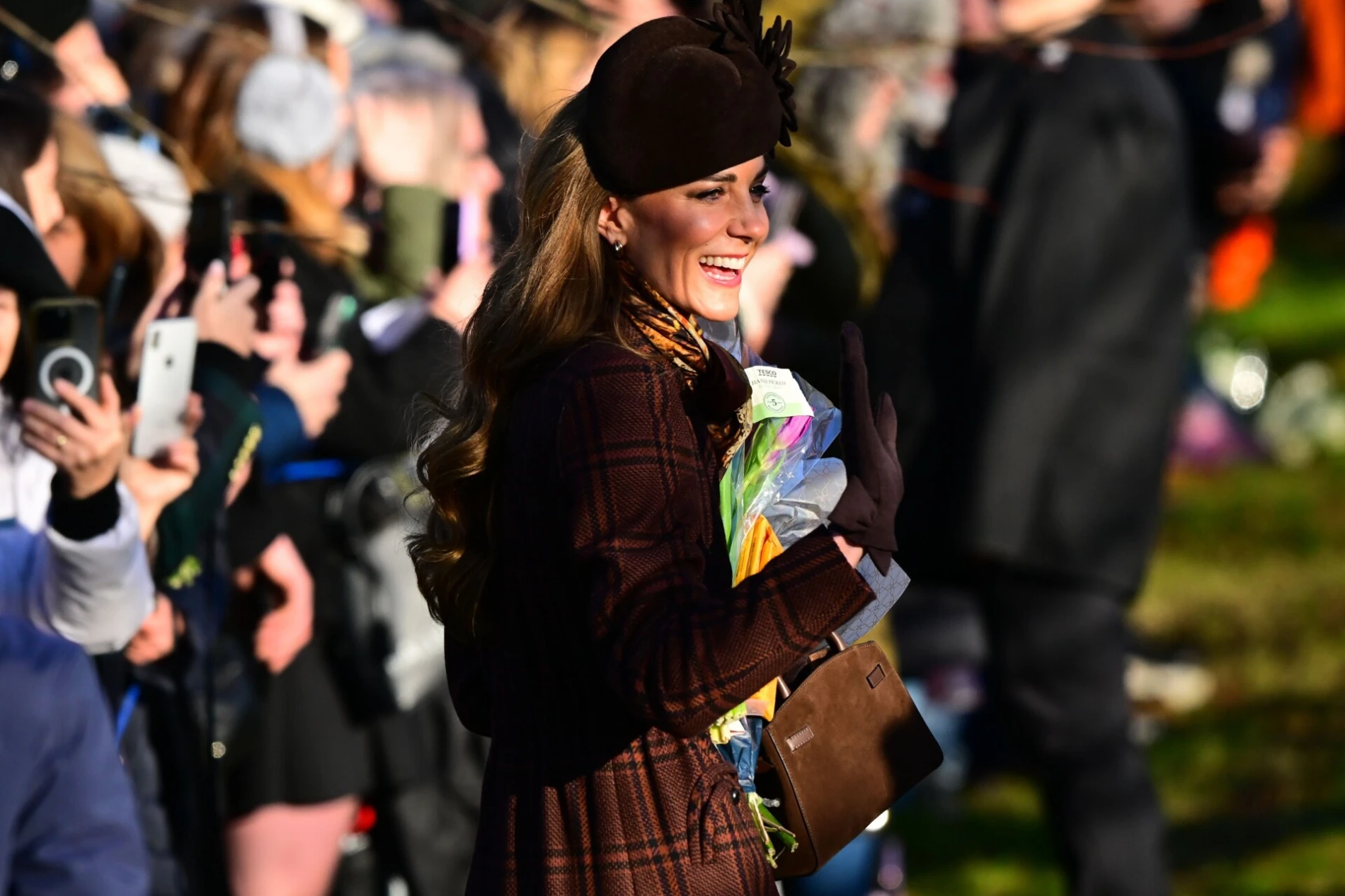 Kate Middleton nas je odu&scaron;evila u svom omiljenom kaputu na božićnom obilasku Sandringhama