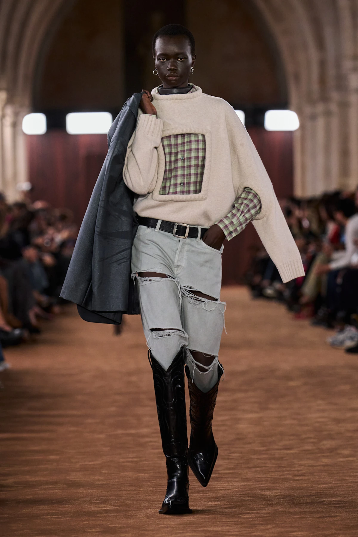 Ovo su 4 oblika traperica koji će dominirati 2026. godinom