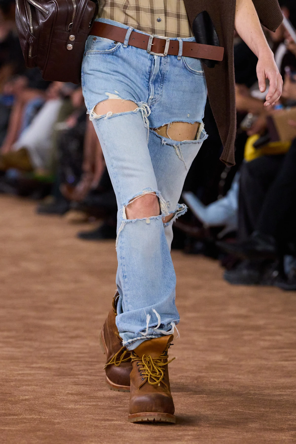 Ovo su 4 oblika traperica koji će dominirati 2026. godinom