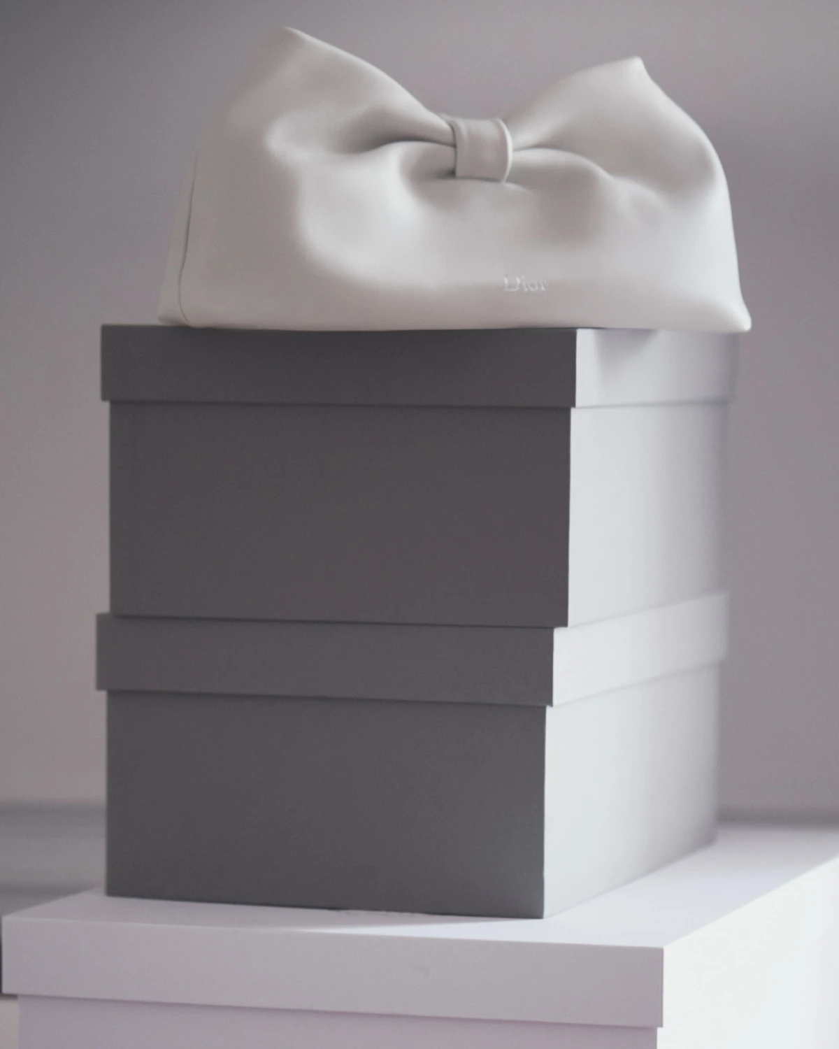 Elle Wishlist: Dior Bow torbicu odmah želimo u na&scaron;oj kolekciji