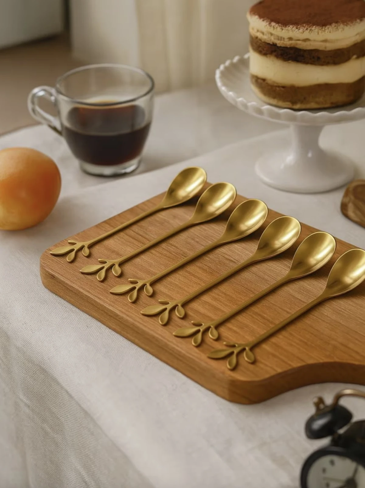 Prona&scaron;li smo super rekvizite za doček Nove godine kod kuće po vrlo povoljnim cijenama