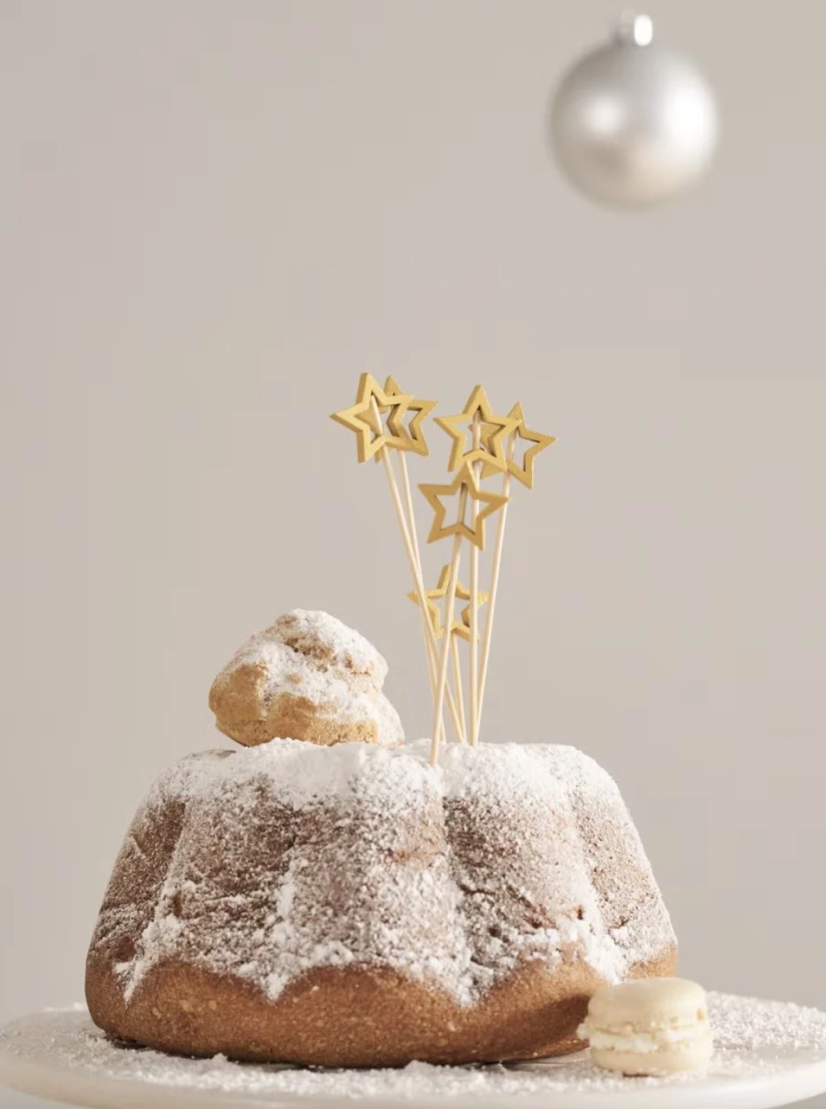 Prona&scaron;li smo super rekvizite za doček Nove godine kod kuće po vrlo povoljnim cijenama