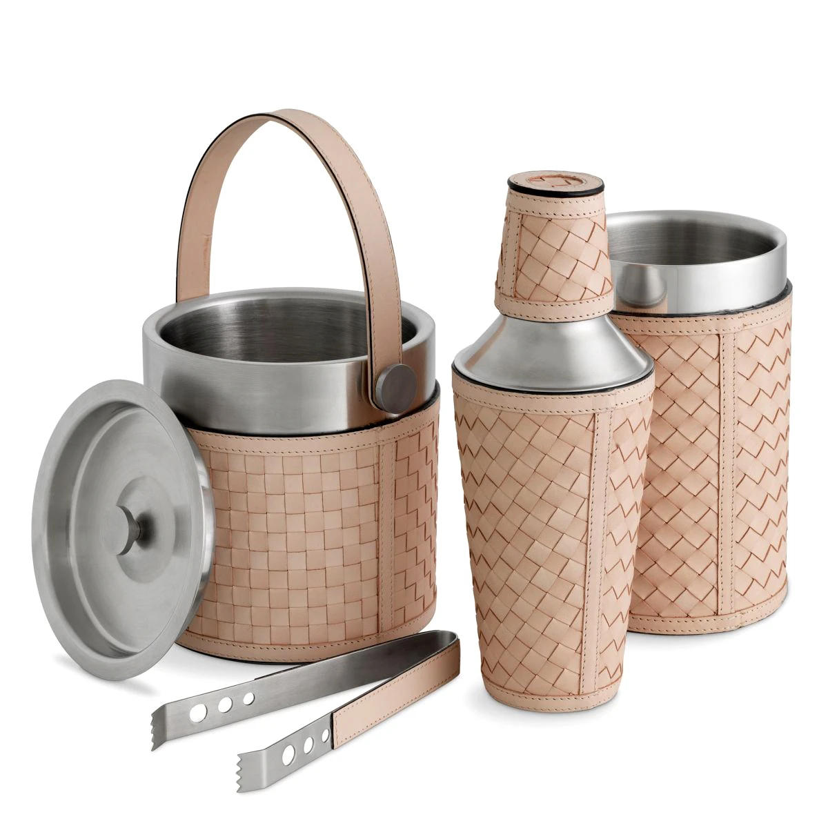 Želite na novogodi&scaron;njem partyju raditi koktele kao pravi profesionalac? Prona&scaron;li smo sve &scaron;to vam treba