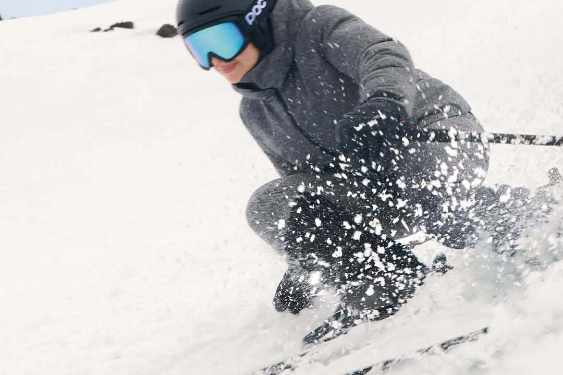 Sezona skijanja je u tijeku, a mi smo prona&scaron;li stylish skija&scaron;ko odijelo za manje od 300 eura