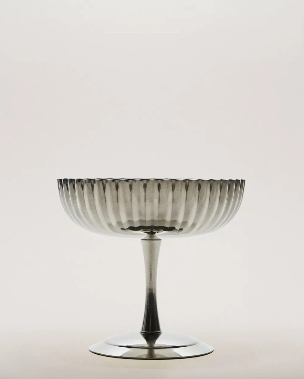 Za&scaron;to svi pričaju o metalnom posuđu iz Zara Homea? Ovo su najbolji komadi koji izgledaju skuplje nego &scaron;to jesu