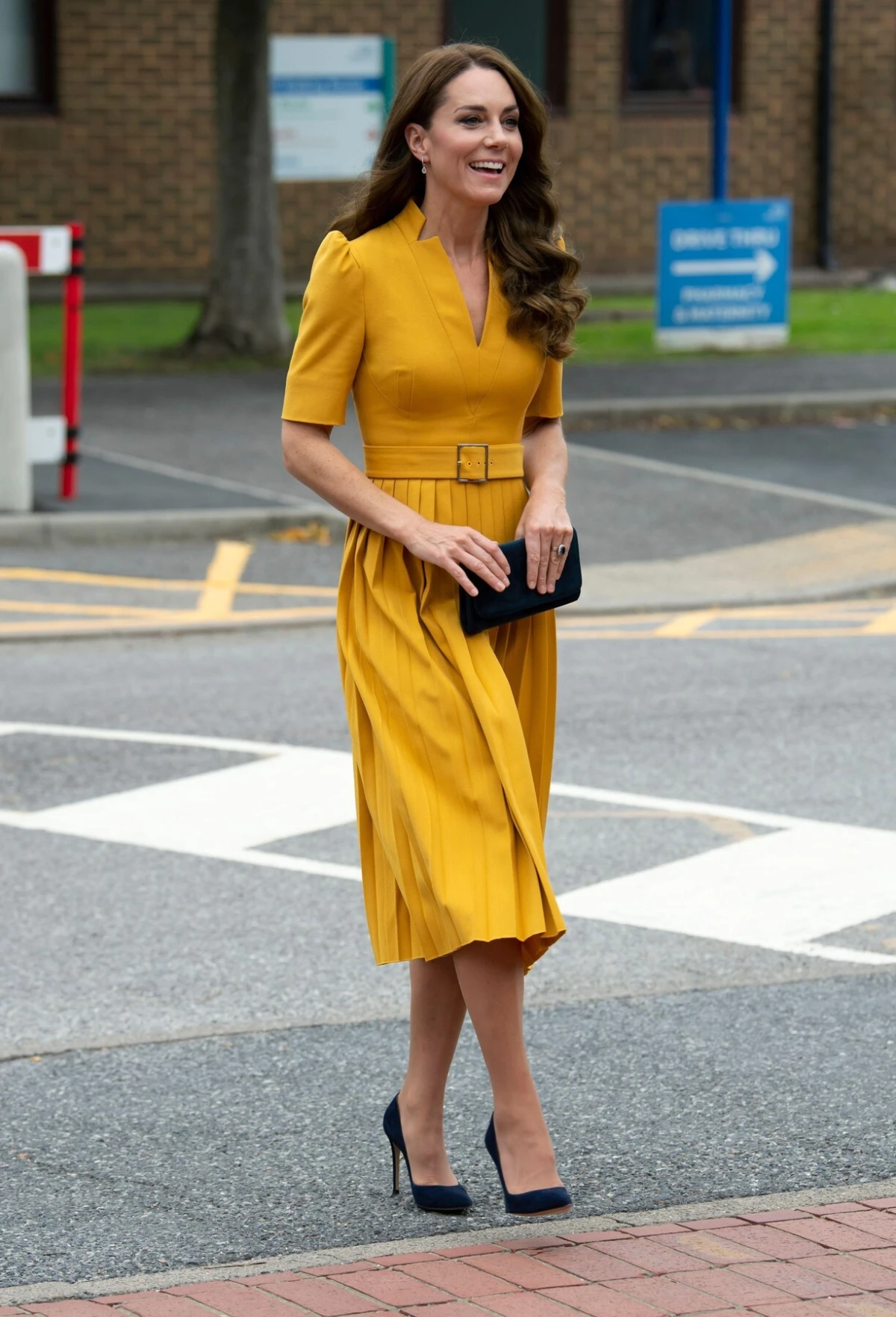 Kate Middleton danas slavi rođendan, a mi smo se prisjetili njezinih najboljih modnih izdanja