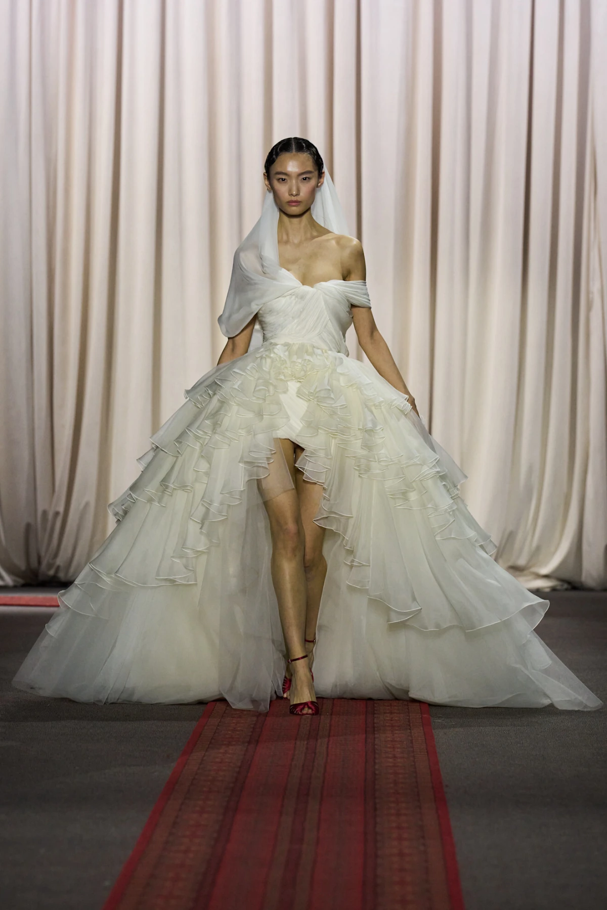 &Scaron;to se događa s brendom Giambattista Valli i za&scaron;to kruže glasine o zatvaranju?