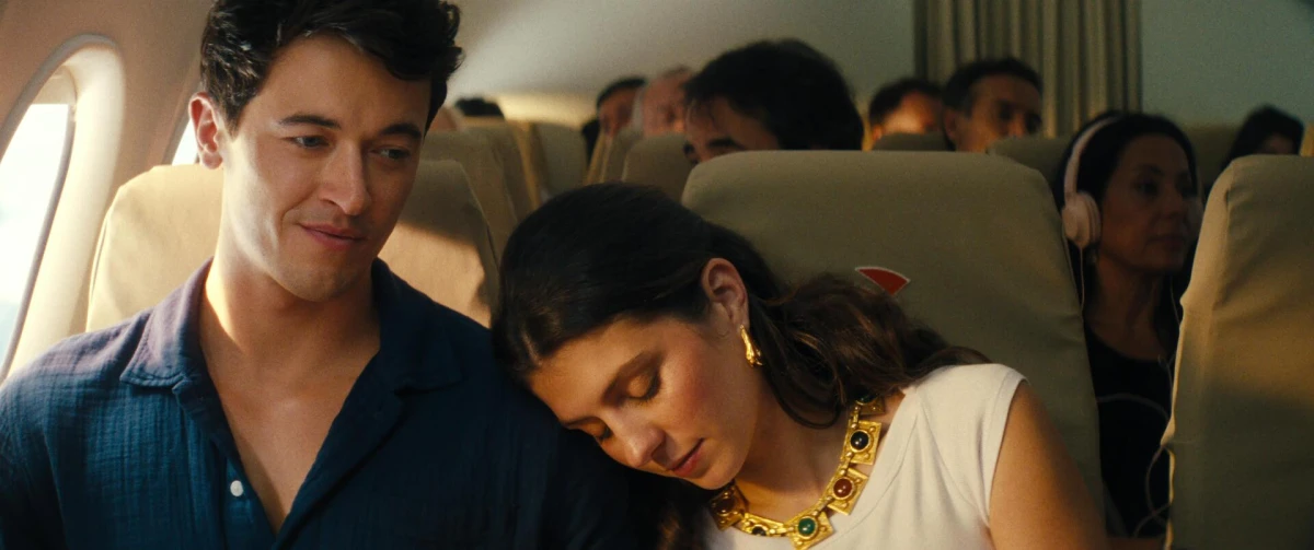 Koja je razlika između filma i knjige po kojoj je rađen hit People We Meet On vacation?