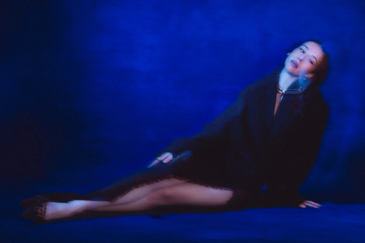 Nela s albumom Arhivirano postavlja nova pravila domaće pop scene