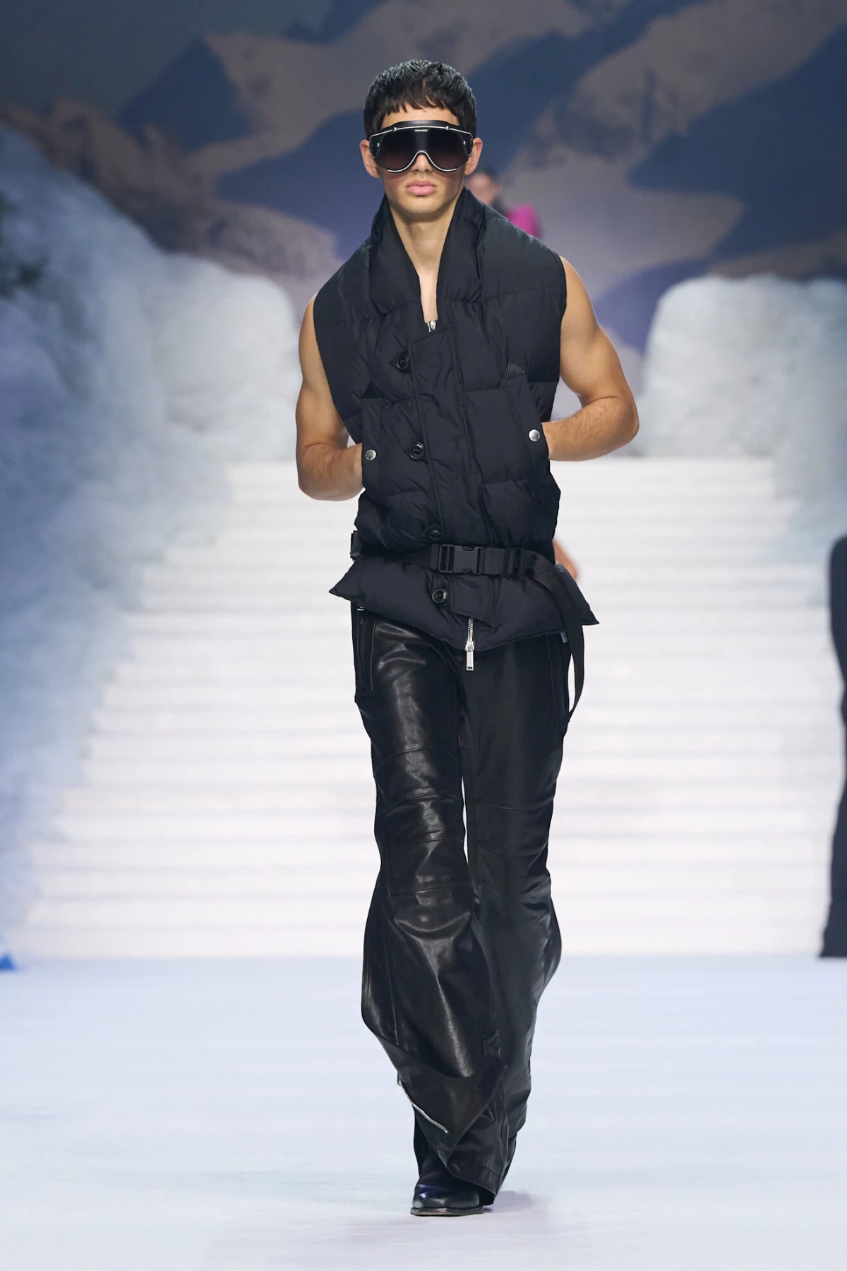 Usijana Dsquared2 revija obilježila je prvi dan Tjedna mu&scaron;ke mode u Milanu