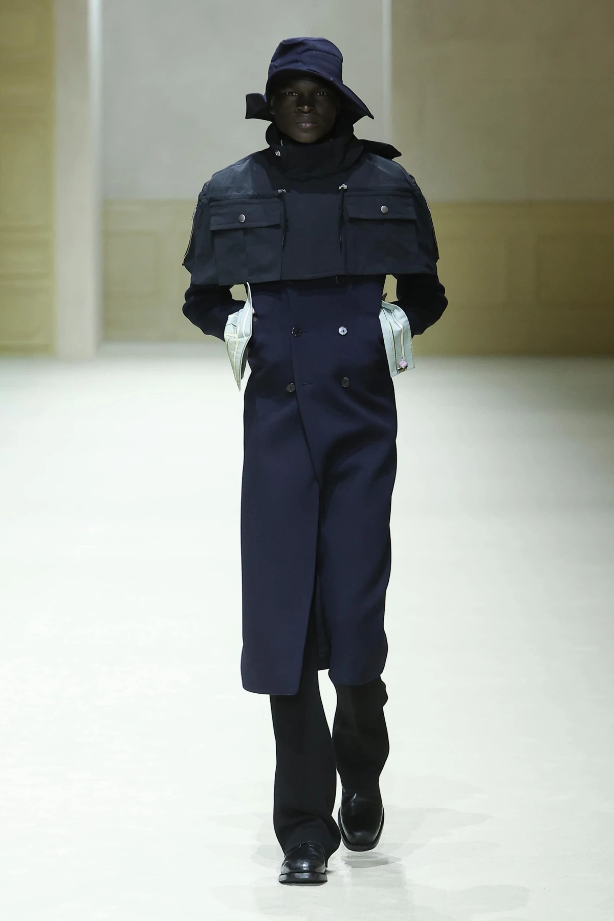 Prada i nova potraga za savr&scaron;enim nesavr&scaron;enostima