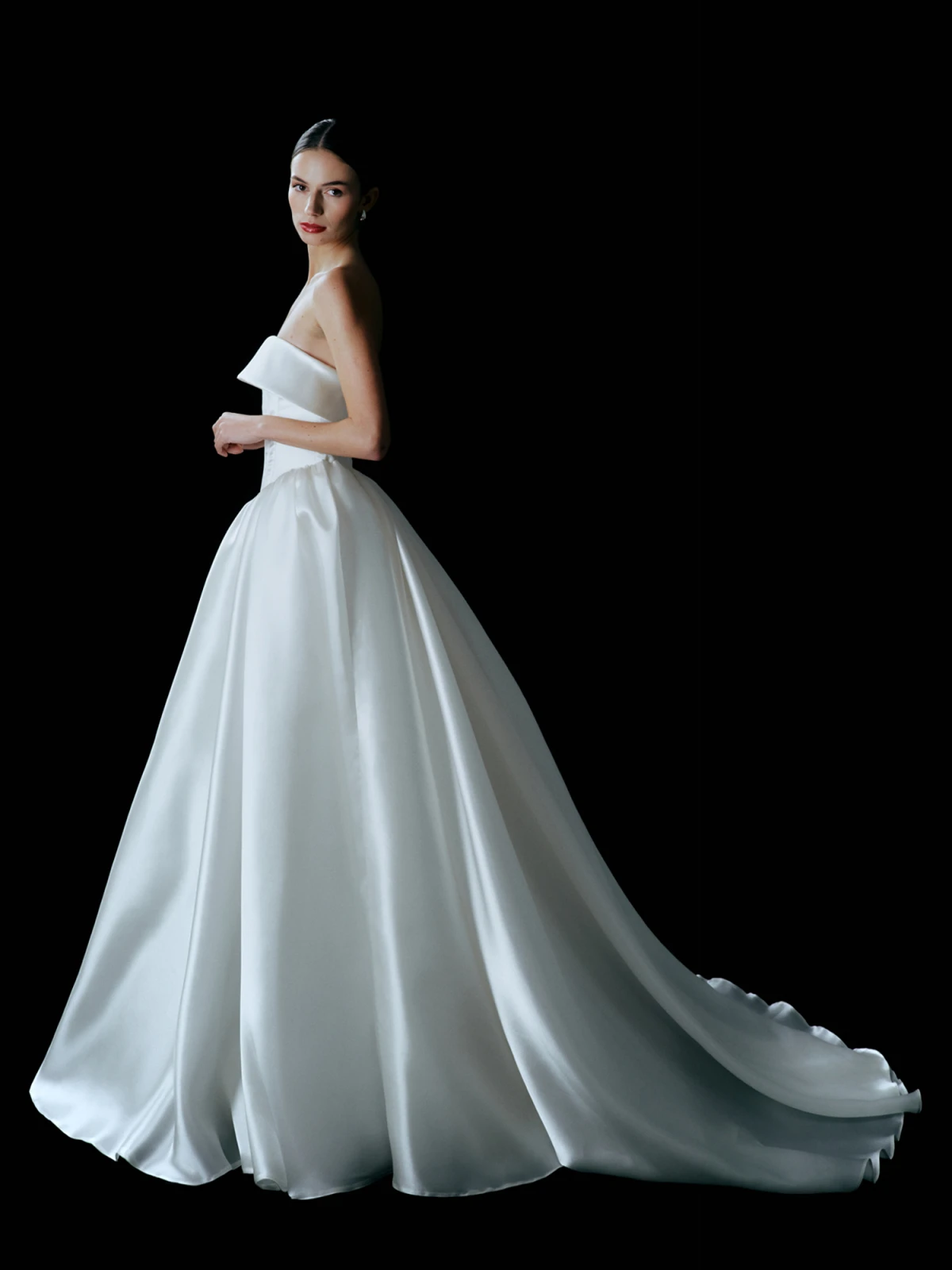 eNVy room imaju novu Bridal kolekciju koja će odu&scaron;eviti svaku mladu