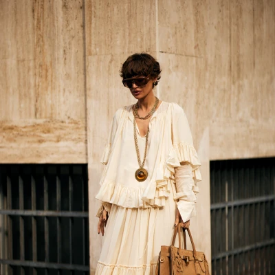 3 komada iz nove Zara kolekcije koji najavljuju proljetne modne trendove