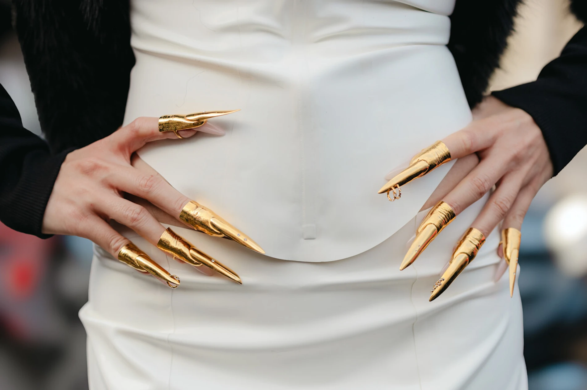 Odu&scaron;evili su nas modni detalji gostiju na Schiaparelli reviji