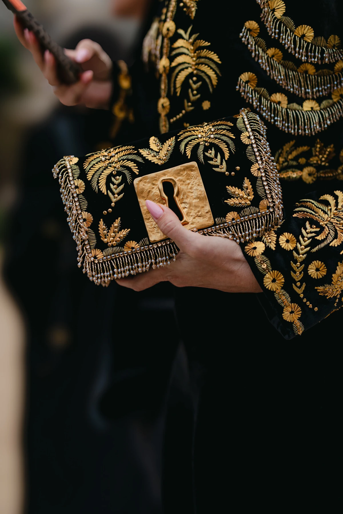 Odu&scaron;evili su nas modni detalji gostiju na Schiaparelli reviji